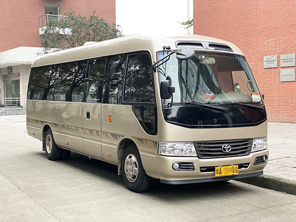 成都團(tuán)建租車